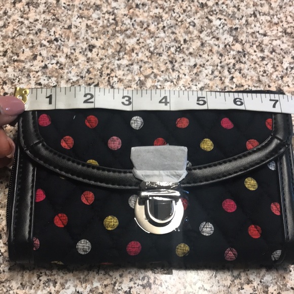 Vera Bradley Handbags - NEW- Vera Bradley Wristlet